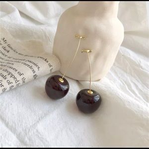 NWT! Dark Cherry 🍒 earrings